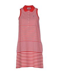 Короткое платье Lacoste