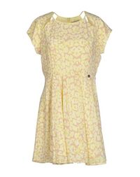 Короткое платье Guess