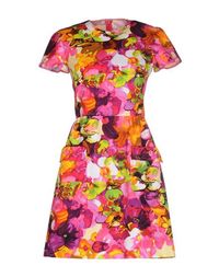 Короткое платье Valentino