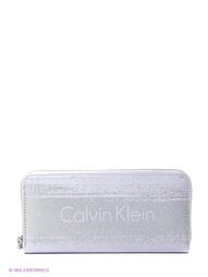 Кошельки Calvin Klein