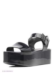 Сандалии Melissa