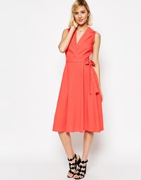 Льняное платье-рубашка без рукавов с поясом ASOS - Розовый