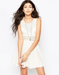Платье с цветочной отделкой на талии Free People - Белый