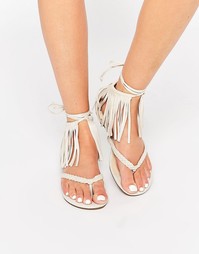Песочные гладиаторские сандалии с бахромой Glamorous - Stone