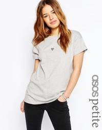 Oversize-футболка с вышитым сердечком ASOS PETITE - Серый меланж
