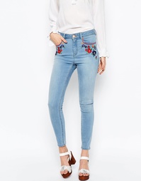 Облегающие укороченные джинсы с вышивкой ASOS RIDLEY - Голубой
