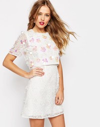 Платье мини с укороченным лифом с вышивкой 3D ASOS SALON - Белый