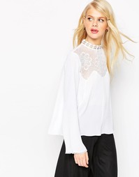 Блузка с высоким воротом и вышивкой ASOS Ultimate - Белый