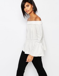 Топ с широким вырезом и вышивкой Vero Moda - Белый
