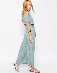 Платье макси с открытыми плечами и завязкой на талии ASOS - Синий