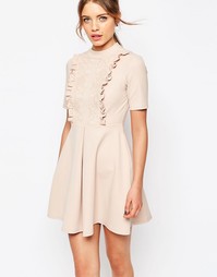 Платье мини с кружевной вставкой и оборкой ASOS - Телесный