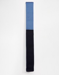 Вязаный галстук колор блок в синих и темно-синих тонах ASOS