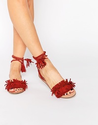 Замшевые сандалии с бахромой ASOS FLASHY - Красный