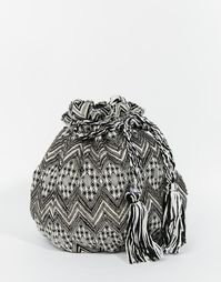 Гобеленовая сумка-мешок с кисточками и отделкой Becksondergaard