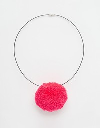 Ожерелье из черного шнура с помпоном Suzywan Sweet PomPom - Розовый