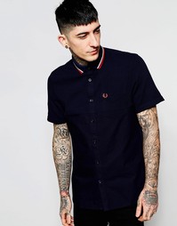 Рубашка зауженного кроя с короткими рукавами и контрастной отделкой на Fred Perry