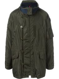 стеганое пальто с капюшоном Moncler