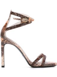 декорированные босоножки с эффектом змеиной кожи Stuart Weitzman