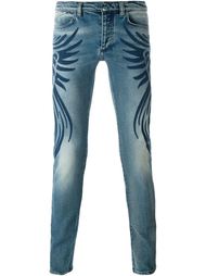 джинсы с вышивкой  Roberto Cavalli