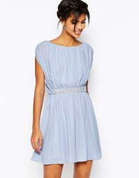 Короткое приталенное платье с декорированной талией ASOS - Темно-синий