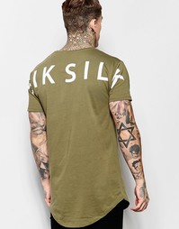 Футболка с логотипом сзади и закругленным низом Siksilk - Хаки