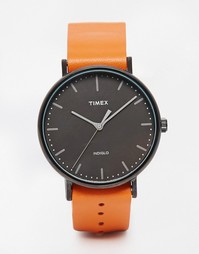 Часы со светло-коричневым ремешком Timex Weekender Fairfield TW2P91400