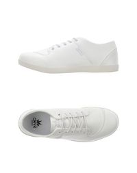 Низкие кеды и кроссовки Cmyk Shoes