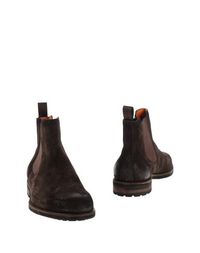 Полусапоги и высокие ботинки Santoni