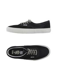 Низкие кеды и кроссовки Vans