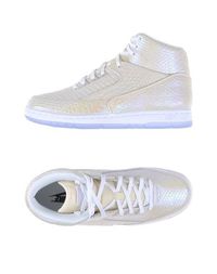 Высокие кеды и кроссовки Nike