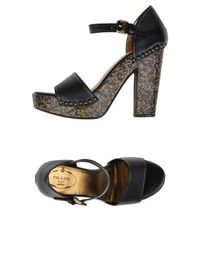 Сандалии Prada