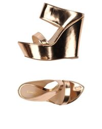 Сандалии Gianvito Rossi