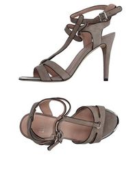 Сандалии Stuart Weitzman