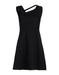 Короткое платье Valentino