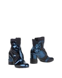 Синие Полусапоги и высокие ботинки Maison Margiela 22