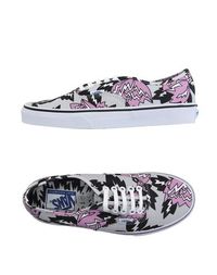 Низкие кеды и кроссовки Vans