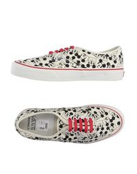 Низкие кеды и кроссовки Vans