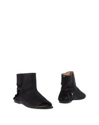 Черные Полусапоги и высокие ботинки Maison Margiela 22