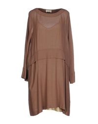 Короткое платье NIŪ