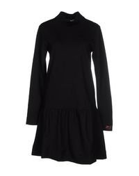 Короткое платье Love Moschino