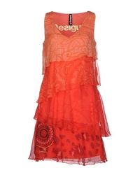 Короткое платье Desigual