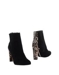 Черные Полусапоги и высокие ботинки Stuart Weitzman