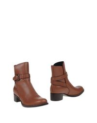 Коричневые Полусапоги и высокие ботинки MIU MIU