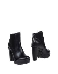 Черные Полусапоги и высокие ботинки Steve Madden