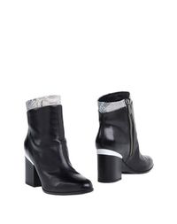 Черные Полусапоги и высокие ботинки Hogan