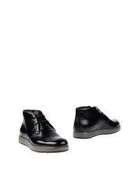 Полусапоги и высокие ботинки Santoni