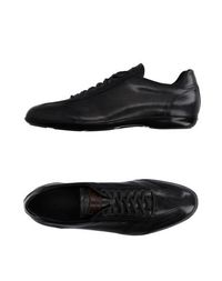 Низкие кеды и кроссовки Santoni