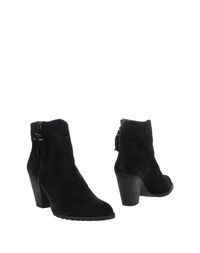 Черные Полусапоги и высокие ботинки Stuart Weitzman