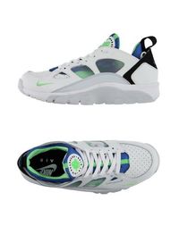 Низкие кеды и кроссовки Nike
