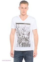 Футболка Colin's